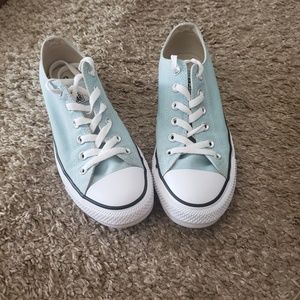 Women's Converse shoes size 10